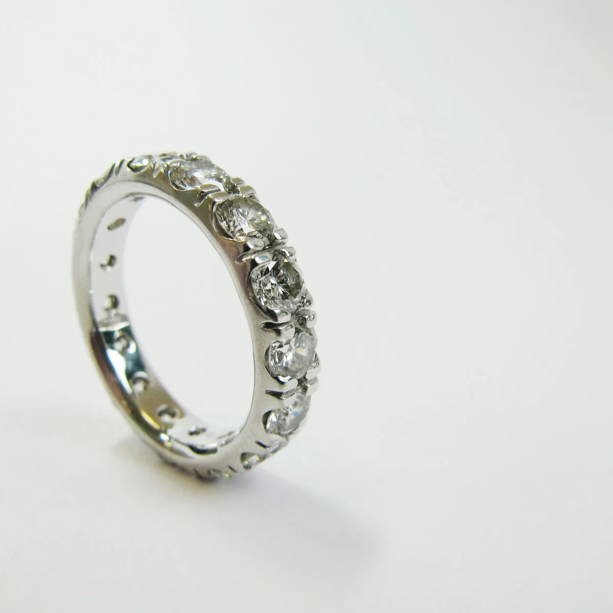 Diamond set wedding ring