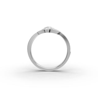 0.178 ct Round Lab Grown Diamond Heart Ring in gold, view 2