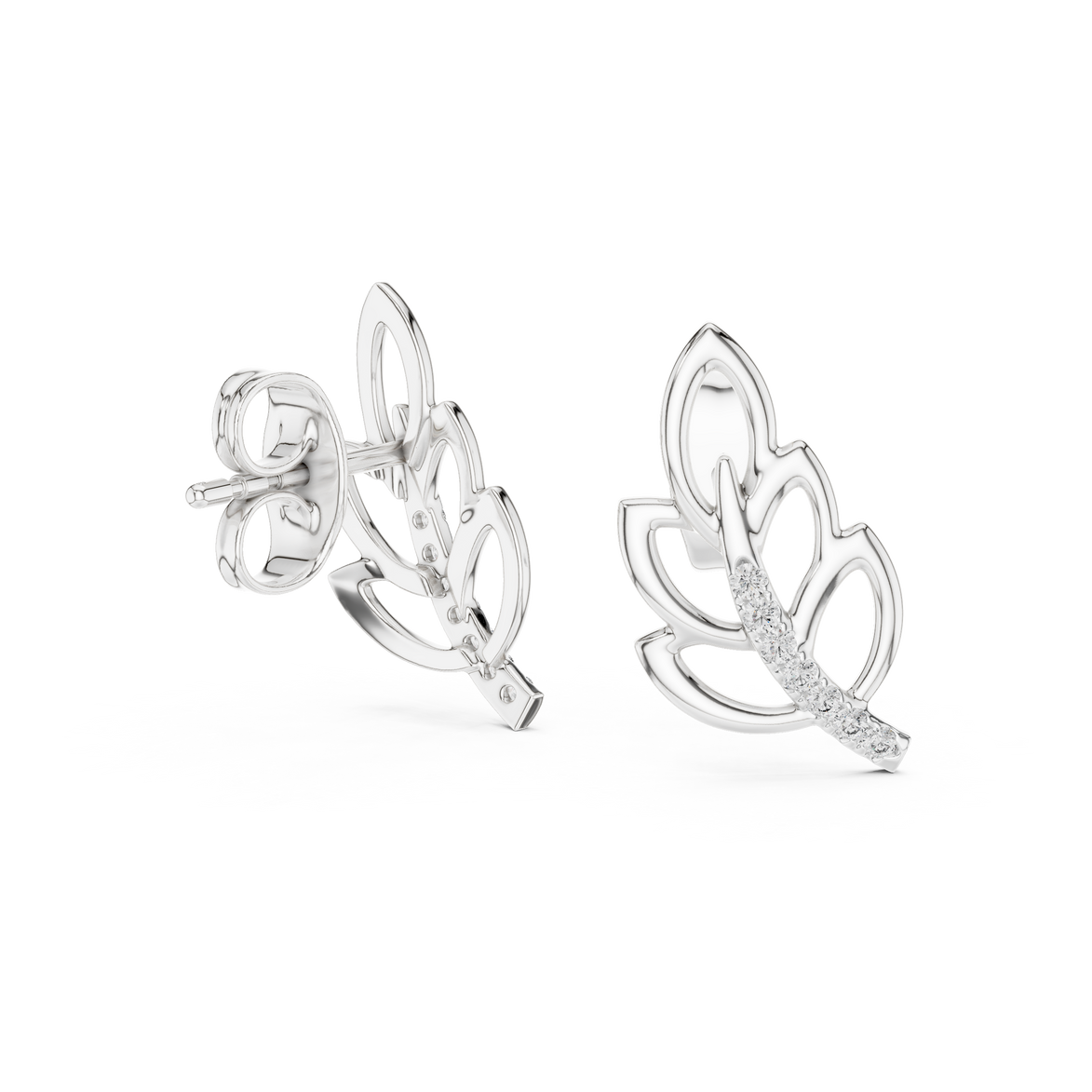 Diamond leaf stud earrings in gold with round brilliant CVD diamonds