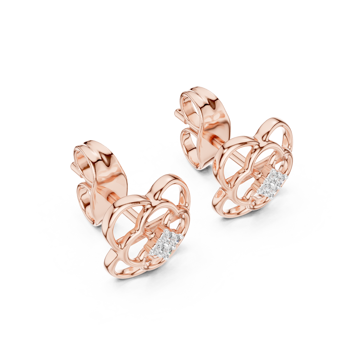 Diamond floral stud earrings in gold with round brilliant CVD diamonds