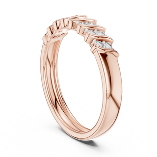 round diamond leaf-link ring in rose gold
