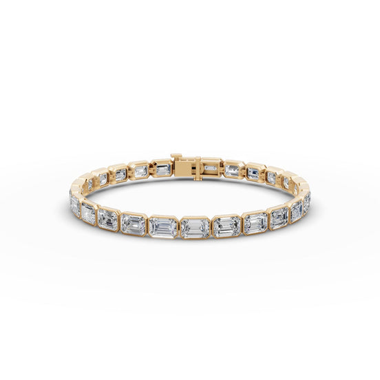 18.2 ct Emerald Lab Grown Diamond Tennis Bracelet in yellow gold, front view