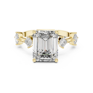 emerald lab grown diamond princess accent ring in yellow gold
