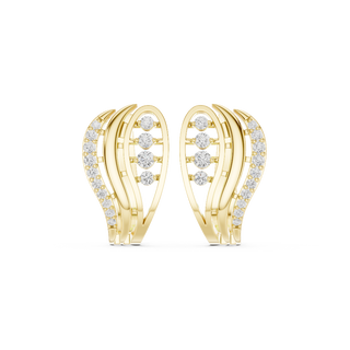 Front face of the yellow gold Ocean Drift stud earrings