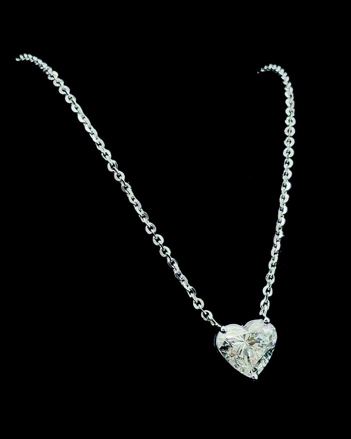 The Amoret — Solitaire Heart Pendant