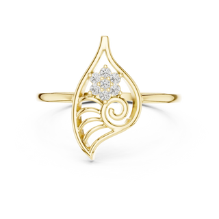 round teardrop cluster diamond ring in yellow gold
