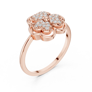round clover pavé diamond ring in rose gold
