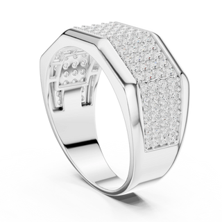 Round diamond pave signet ring in white gold
