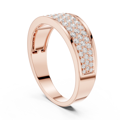 Round diamond pavé band in rose gold
