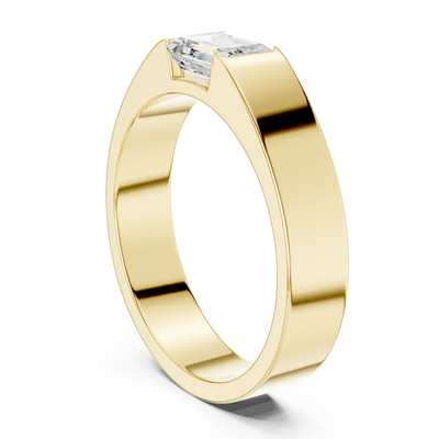 emerald diamond signet ring in yellow gold

