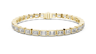 Emerald Cut Diamond Bezel Tennis Bracelet in Yellow Gold