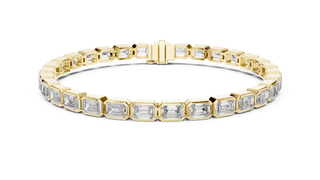 Emerald Cut Diamond Bezel Tennis Bracelet in Yellow Gold