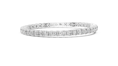 Cushion cut lab grown diamond tennis bracelet in yellow gold white gold and rose gold with luxury diamond setting