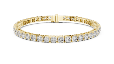 Cushion Cut Diamond Tennis Bracelet in Yellow Gold