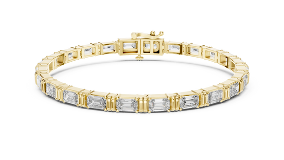 Emerald Cut Diamond Tennis Bracelet in Yellow Gold