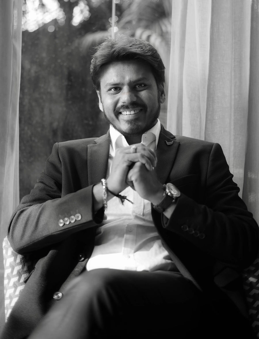 Himmat Mangukiya — founder and designer of Signora Jewels, photographed in Surat
