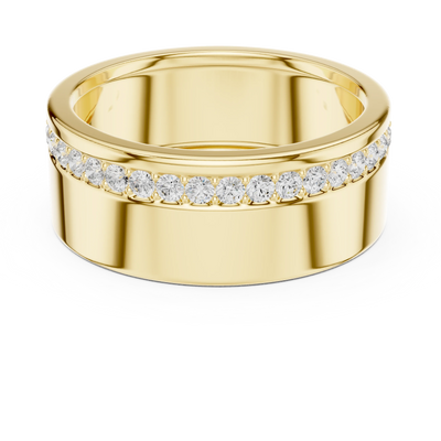 Round diamond pavé wedding band ring in yellow gold
