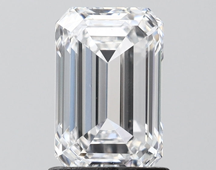 1.55ct Emerald D VVS2 Lab-Grown Diamond