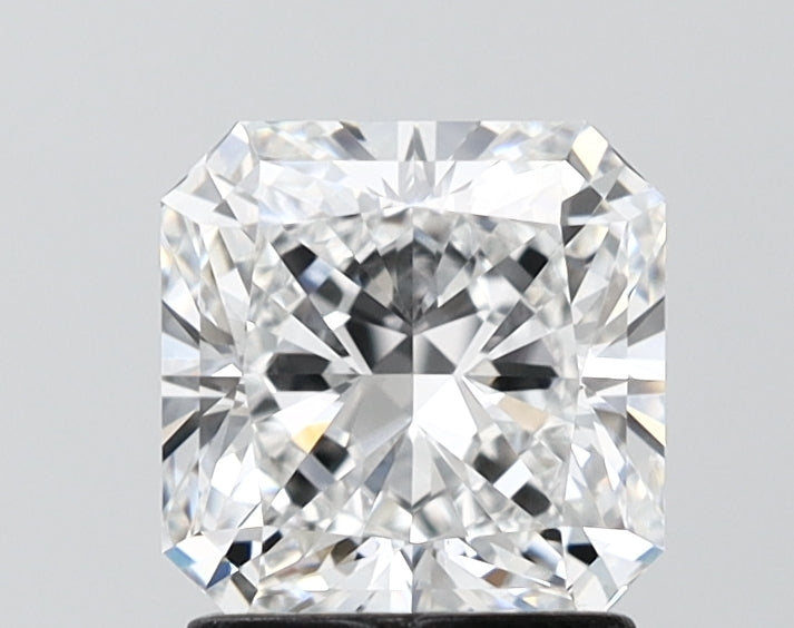 1.59ct Radiant E VVS2 Lab-Grown Diamond