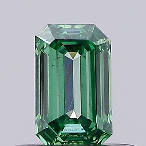 0.32ct Fancy Vivid Green Emerald Lab-Grown Diamond | IGI Certified