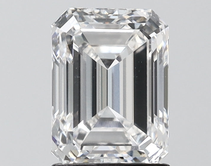 1.85ct Emerald E VVS2 Lab-Grown Diamond