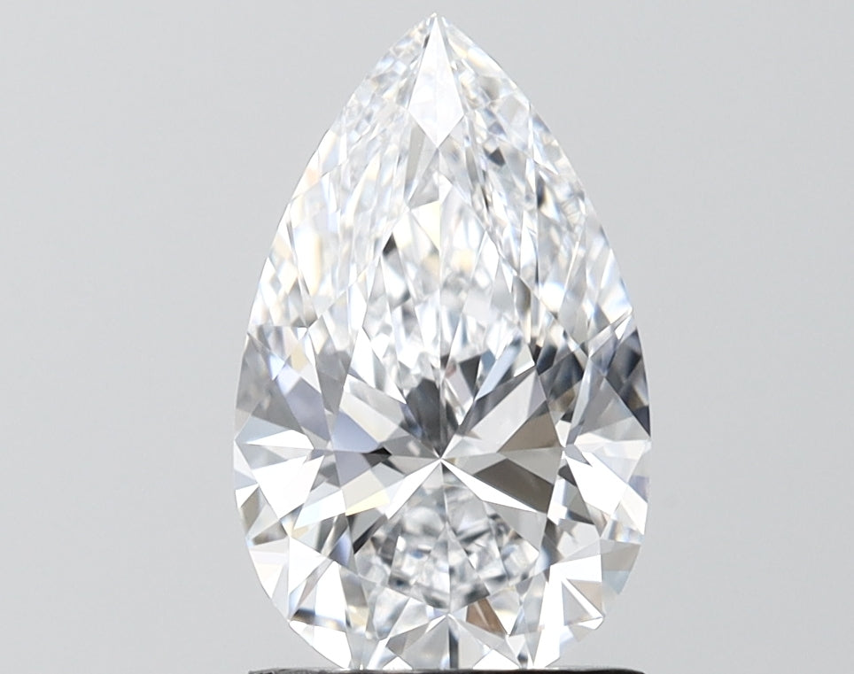 2.00ct Pear D VVS2 Lab-Grown Diamond