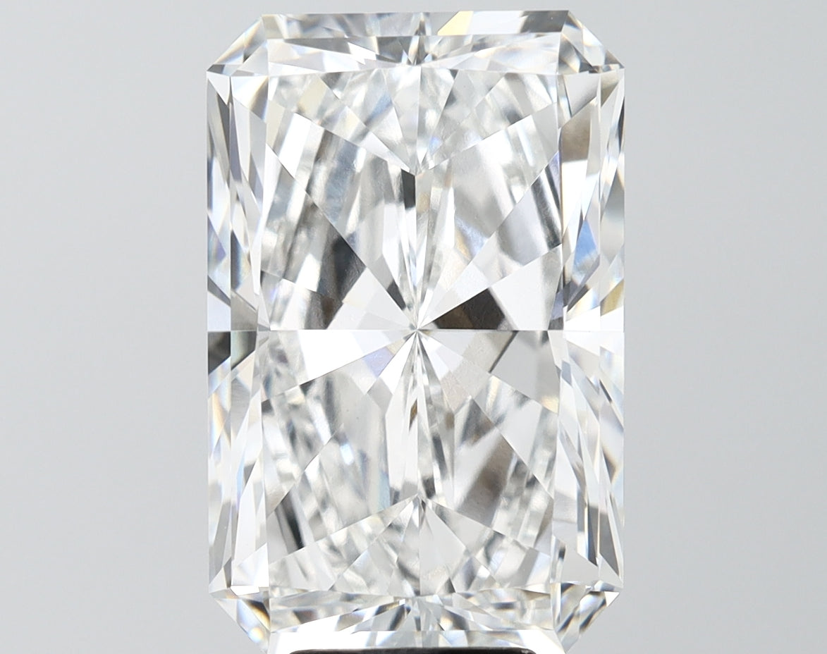 8.99ct Radiant E VVS2 Lab-Grown Diamond