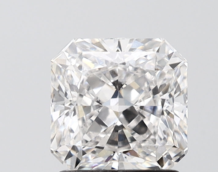 1.60ct Radiant E VVS2 Lab-Grown Diamond
