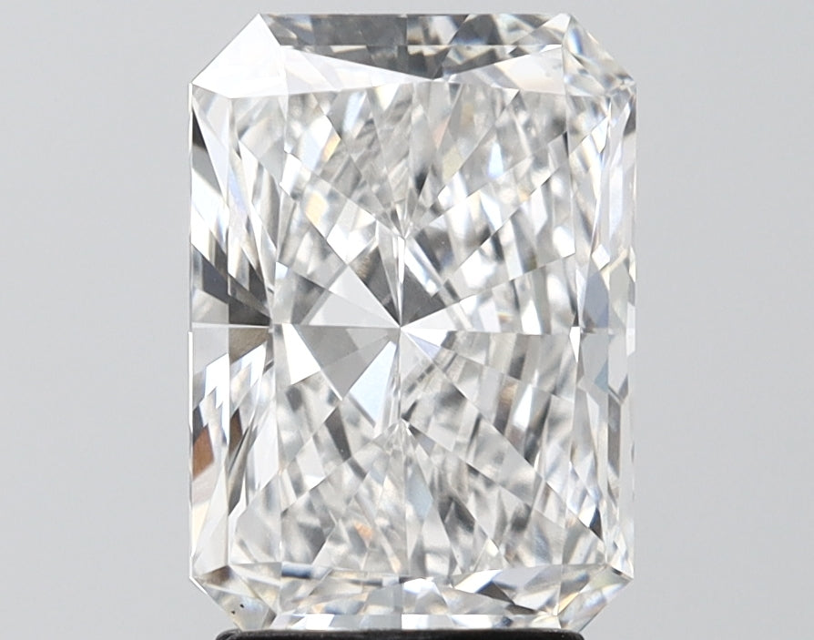 2.91ct Radiant E VS1 Lab-Grown Diamond