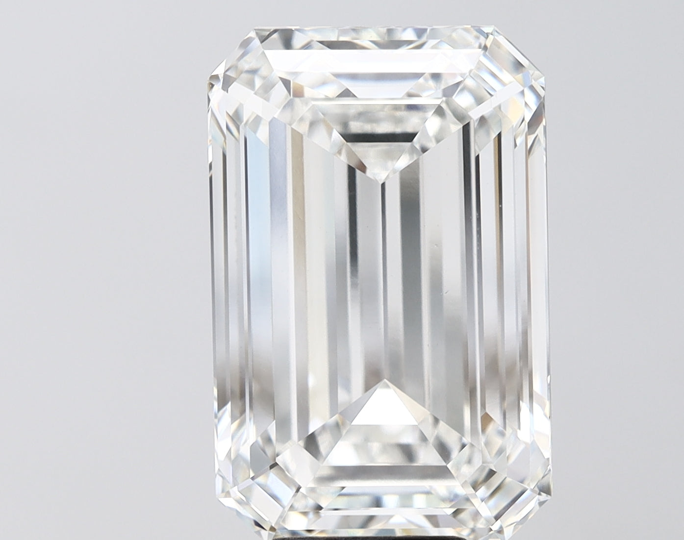 9.55ct Emerald F VVS2 Lab-Grown Diamond