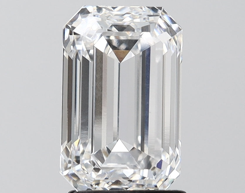 2.57ct Emerald D VVS2 Lab-Grown Diamond
