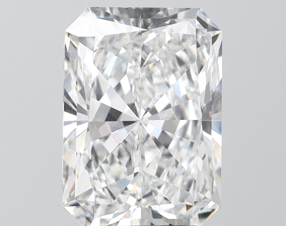 4.05ct Radiant E VVS2 Lab-Grown Diamond