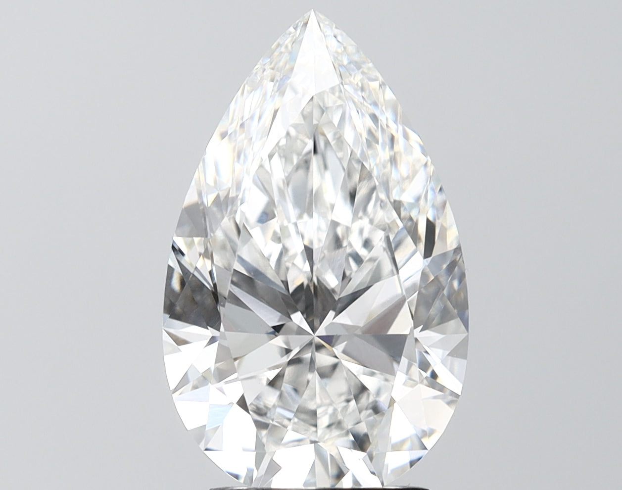 4.31ct Pear E VVS2 Lab-Grown Diamond