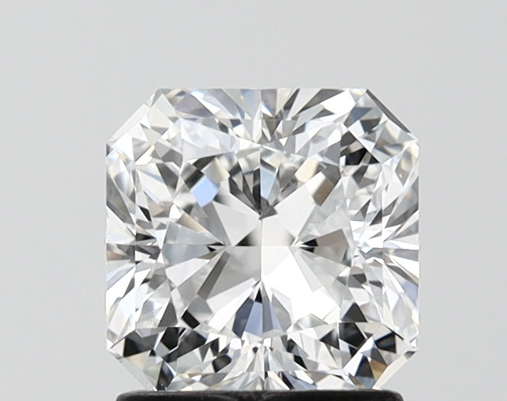 1.43ct Radiant D VVS2 Lab-Grown Diamond