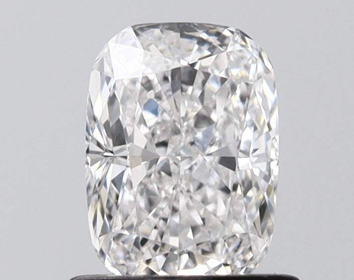 0.95ct Cushion D VVS1 Lab-Grown Diamond