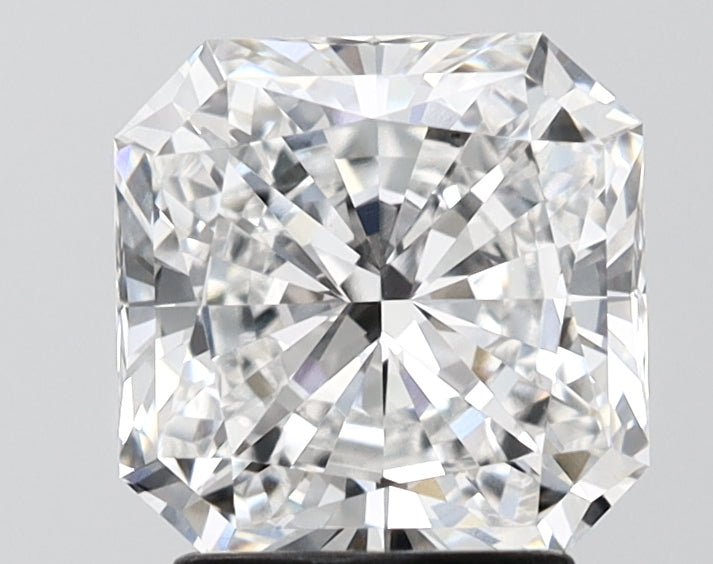 2.27ct Radiant D VVS2 Lab-Grown Diamond