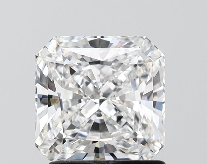 1.52ct Radiant E VVS2 Lab-Grown Diamond