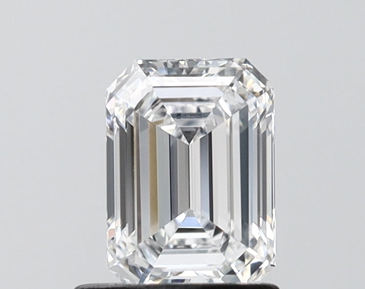 0.92ct Emerald D VVS2 Lab-Grown Diamond