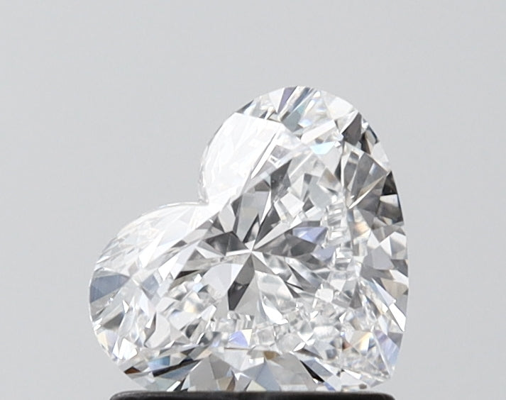 1.04ct Heart D VVS2 Lab-Grown Diamond